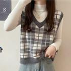 V-neck Lattice Knit Vest / Semi High-neck Long-sleeve Knit Top