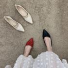 Chain-accent Pointy-toe Faux-leather Flats