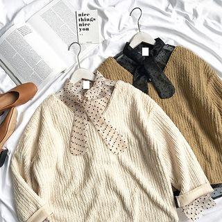 Set: Polka Dot Long-sleeve Blouse + V-neck Long-sleeve Top