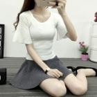 Frilled Short-sleeve Knit Top