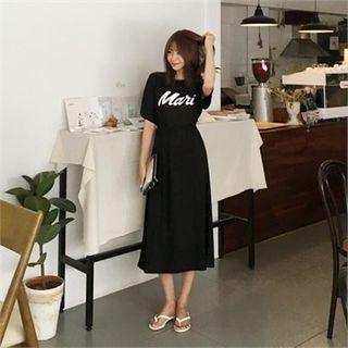 Set: Short-sleeve Lettering T-shirt + Band-waist Long Skirt