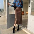 Pocket-side Long Faux-leather Skirt