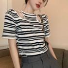 Short-sleeve Cut-out Striped T-shirt Stripes - White - One Size