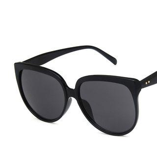 Plastic Glasses / Sunglasses