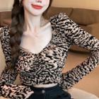 Long-sleeve Leopard Print T-shirt Print - Khaki & Black - One Size