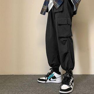 Pocket-detail Straight-leg Cargo Pants