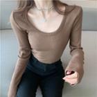 Round-neck Cropped Long-sleeve Top