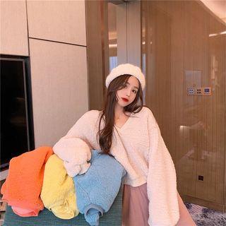 Cropped V-neck Fleece Pullover