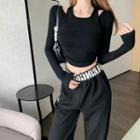 Mock Two-piece Long-sleeve Cropped T-shirt / Lettering Sweatpants