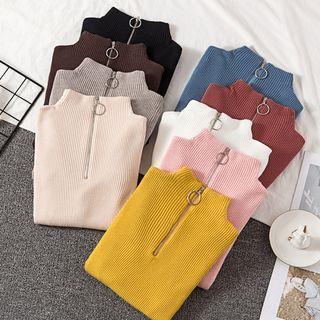 Long-sleeve Mock-neck Half-zip Knit Top