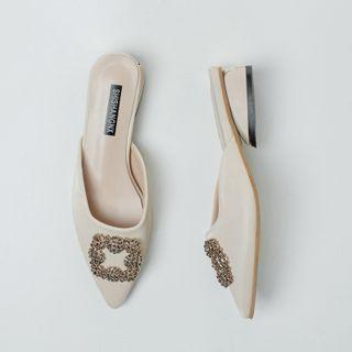 Rhinestone Buckle Pointy-toe Chunky-heel Mules