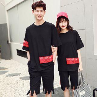 Couple Matching Applique Short-sleeve T-shirt / Shorts