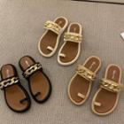Toe-loop Chain Flat Slide Sandals