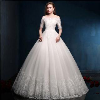 Off-shoulder Lace Long Train Wedding Dress