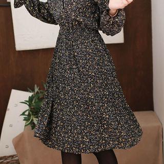 Velvet Tie-neck Floral Flare Dress