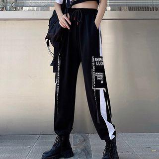 Set: Lettering Crop Tank Top + Short-sleeve Cropped T-shirt + Harem Pants