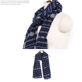 Geometric Pattern Scarf