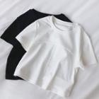 Short-sleeve Plain Round-neck Cropped T-shirt