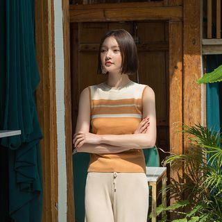 Sleeveless Metallic-trim Knit Top
