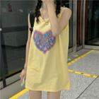 Sleeveless Round Neck Lettering Heart T-shirt