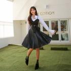 Openwork Accordion-pleat Faux-leather Skirt