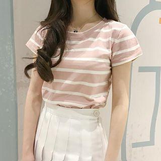 Cropped Cap-sleeve T-shirt