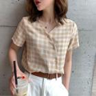 Short-sleeved Asymmetric Plaid Shirt