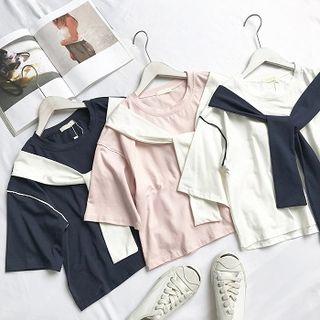 Mock Two Piece Cropped Short Sleeve T-shirt