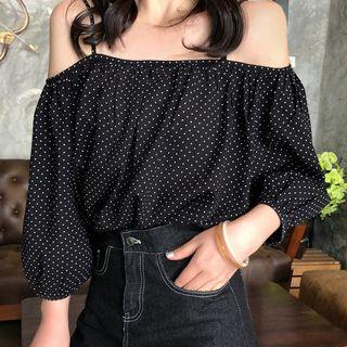 Polka Dot Off-shoulder 3/4-sleeve Top