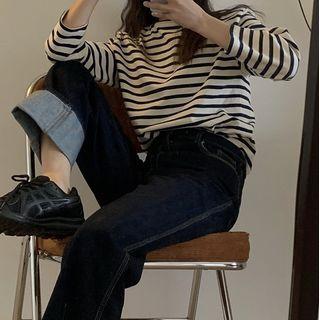 Long-sleeve Striped T-shirt / Jeans