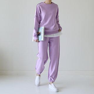 Loungewear Set : Stitched Sweatshirt & Sweatpants