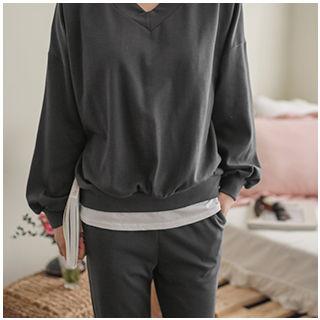Set: V-neck Layered-detail Top + Band-waist Pants