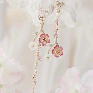Alloy Flower Dangle Earrings 1 Pair - As Shown In Figure - One Size