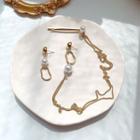 Non-matching Faux Pearl Alloy Chained Earring 1 Pair - Gold - One Size