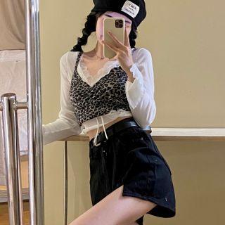 Lace Trim Cardigan / Leopard Print Cropped Camisole Top / Wide Leg Shorts