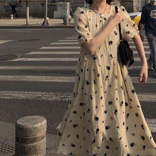 Short-sleeve Floral Midi Dress Floral - Black & Almond - One Size