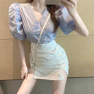 Color-block Plaid V-neck Short-sleeve Blouse / Frilled High-waist Skirt