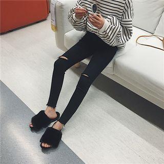 Fray Hem Ripped Jeans