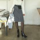 Pattern H-line Skirt With Belt Bag