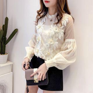 Set: Lace Panel Long-sleeve Chiffon Top + Spaghetti Strap Top