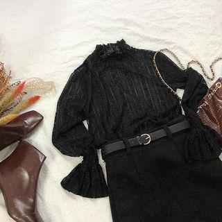 See-though Flounced Lace Blouse