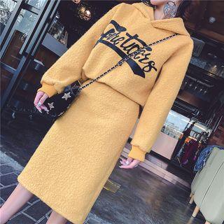 Set: Lettering Hoodie + Plain Midi Skirt