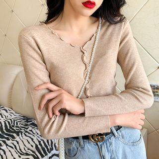 Lettuce Edge V-neck Knit Top