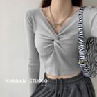 Twisted-front V-neck Crop Knit Top