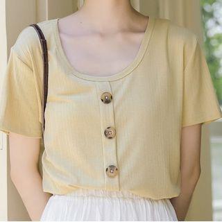Short-sleeve Buttoned U-neck Top