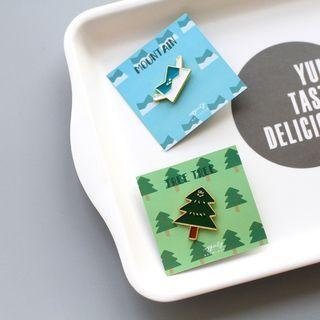 Mountain Alloy Brooch