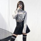 Stand Collar Lettering Cropped Pullover