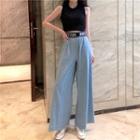 Sleeveless Knit Top / Letter Trim Wide-leg Jeans