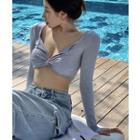 Long-sleeve Plain Slim-fit Cropped Top Gray - One Size