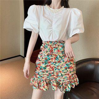 Puff-sleeve Shirred Blouse / Floral Mini Pencil Skirt